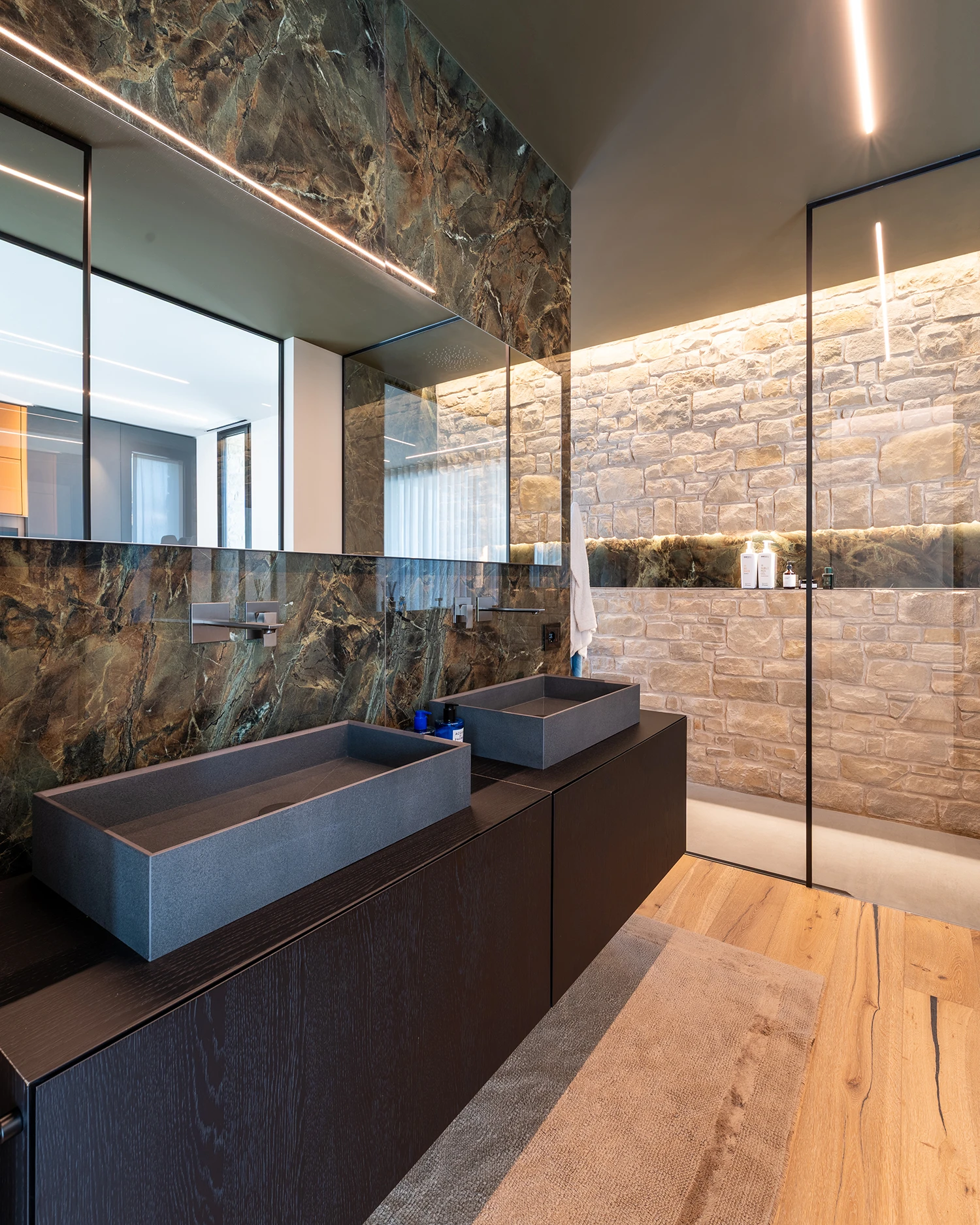 villa-metafisica-bagno-moderno